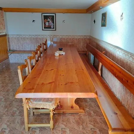 Agradable En Un Entorno Maravilloso Сasa de vacaciones Huerta Del Rey